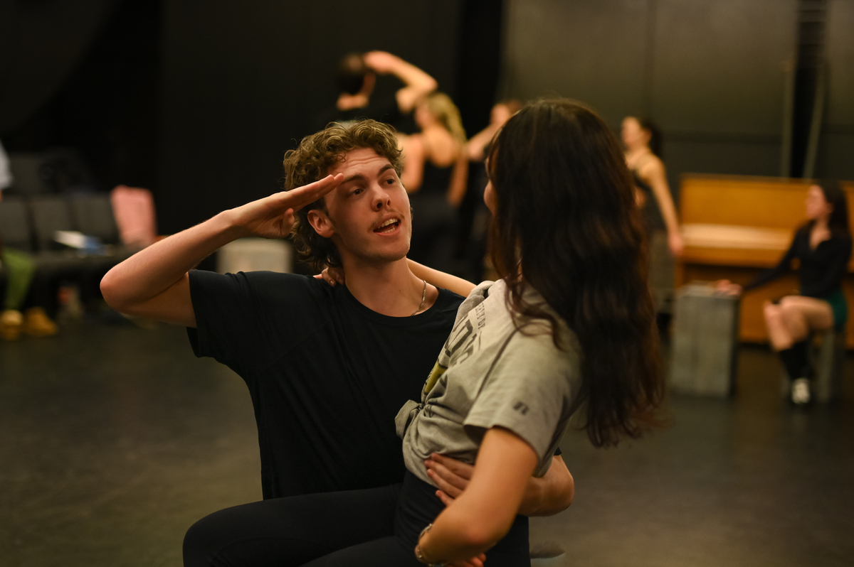kissmekate (19) (1).jpg